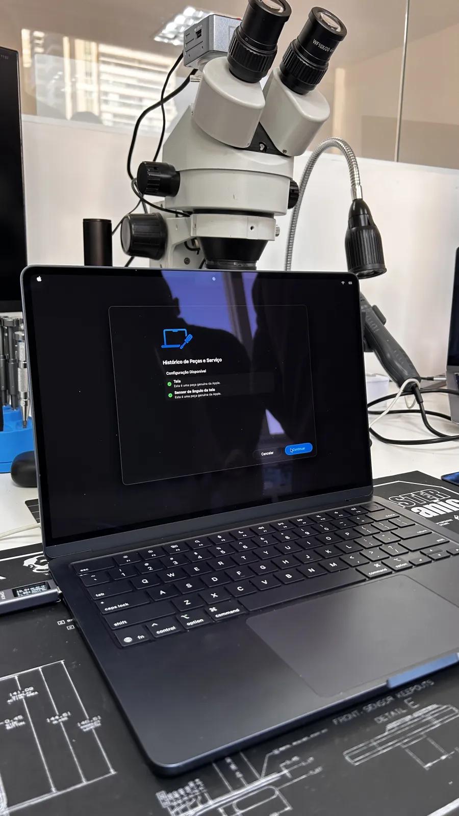 MacBook, peças genuínas verificadas